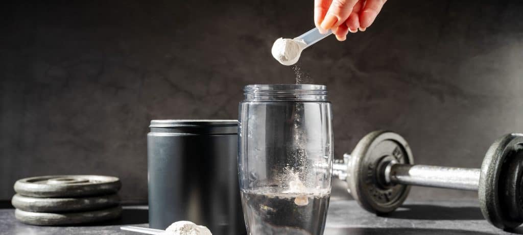 Anvisa suspende venda de creatina de quatro marcas e recolhe lotes de paracetamol com codeína - Imagem do artigo original