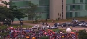 Esquerda promove atos em 49 cidades contra PL da dosimetria aprovado pela Câmara