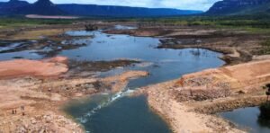 Polícia Civil faz perícia com drones em área de barragem rompida em Ponte Alta do Bom Jesus