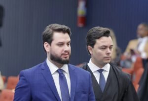 STF decreta prisão domiciliar de dez condenados por tentativa de golpe de Estado