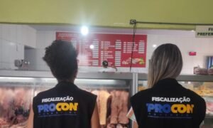 Preços da costela bovina e do peito de frango sobem até 108% em Araguaína às vésperas do Réveillon, mostra Procon