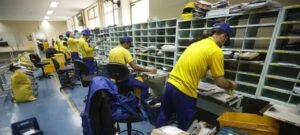 TST reconhece legalidade da greve dos Correios, mas autoriza desconto dos dias parados