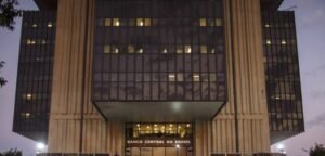 Dívida Pública Federal alcança R$ 8,48 trilhões e sobe 2,75% em 2025