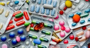 Anvisa determina recolhimento de medicamentos com embalagens trocadas e panetones contaminados