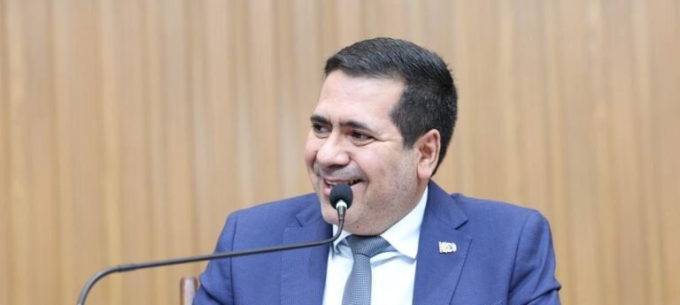 Deputado Marcus Marcelo elogia ação do governador para suspender reajuste de 9,37% na tarifa de água no Tocantins