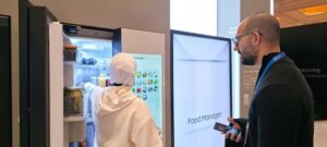 Samsung Bespoke AI Family Hub encabeça seleção dos piores produtos da CES 2026