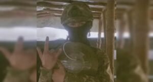 Corpo de jovem goiano morto na Guerra da Ucrânia é sepultado em território ucraniano