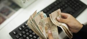 Pagamento do PIS/Pasep inicia em 15 de fevereiro; confira quem recebe