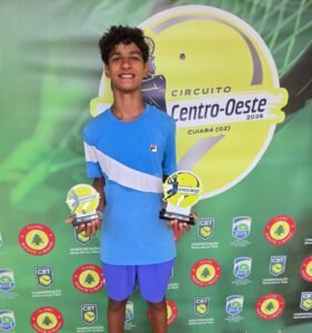 Tocantinense de 14 anos vence a 1ª Etapa Centro-Oeste de Tênis Sub-16 em Cuiabá