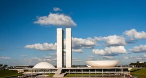 Lula aprova Código de Defesa do Contribuinte com vetos e aperta cerco a grandes sonegadores