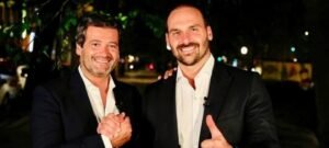 André Ventura, aliado de Eduardo Bolsonaro, vai ao segundo turno da eleição presidencial em Portugal