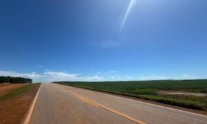 Produtores rurais bancam pavimentação de estradas para garantir escoamento da safra no Tocantins