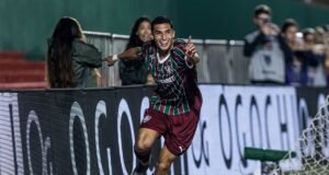 Serna sai do banco, marca dois e garante vitória do Fluminense sobre o Nova Iguaçu