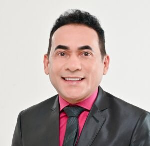 Justiça determina bloqueio de bens de ex-prefeito de Aparecida do Rio Negro em ação de improbidade