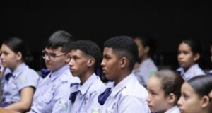 Alunos de escolas cívico-militares de SP iniciarão ano letivo sem uniformes obrigatórios