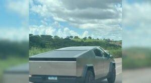 Cybertruck circula por Palmas e região central do Tocantins e desperta comentários nas redes