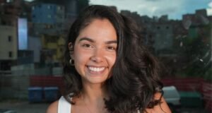 Bruna Mascarenhas financia curso gratuito de atuação para jovens de Paraisópolis