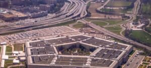 Pentágono e Anthropic divergem sobre limite de uso militar para inteligência artificial