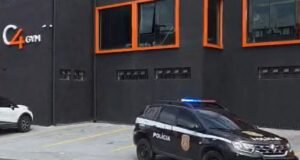 Ministério Público apura falta de licenças em rede de academias após morte e intoxicações em piscina