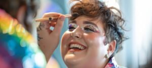 Demanda por maquiadores cresce 137% no Brasil e antecipa temporada de Carnaval