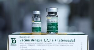 DF inicia aplicação de vacina contra a dengue em dose única em profissionais de saúde