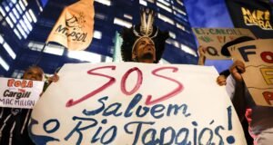 Indígenas invadem terminal da Cargill em Santarém durante protesto contra decreto de Lula