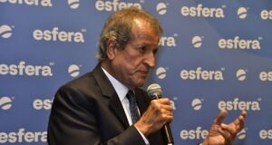 Valdemar Costa Neto afirma que Moraes só deve liberar Bolsonaro após as eleições