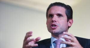 Deputado Hugo Motta concede entrevista ao vivo ao portal Metrópoles nesta quinta-feira