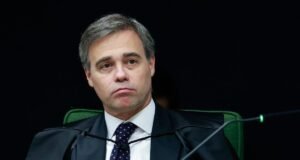 Ex-diretor do INSS preso pede a André Mendonça transferência para hospital psiquiátrico