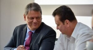 Kassab nega atrito com Tarcísio e garante continuidade da aliança em SP
