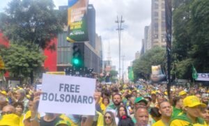 Ato “Acorda, Brasil” reúne milhares em São Paulo, Belo Horizonte e Salvador