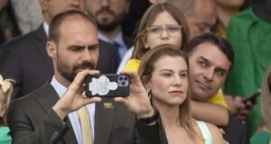 Eduardo Bolsonaro pede presença de observadores internacionais nas eleições de outubro