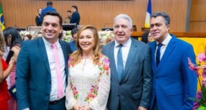 ALETO concede título de Cidadã Tocantinense a Kátia Abreu em sessão pelo Dia Internacional da Mulher