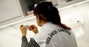 Vigilância Sanitária interdita 31 clínicas de estética e apreende 811 produtos no DF
