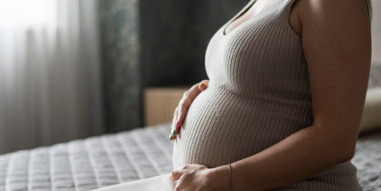 Demissões após licença-maternidade passam de 380 mil entre 2020 e 2025