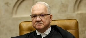 OAB volta a pedir encerramento do inquérito das fake news em reunião com Fachin