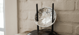 Truque com papel-alumínio promete ampliar sinal de Wi-Fi em até 30%