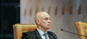 STF mantém prisão de desembargador acusado de repassar dados de operações ao Comando Vermelho