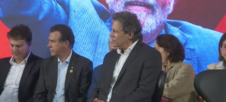 PT oficializa Fernando Haddad como pré-candidato ao governo de São Paulo em 2026
