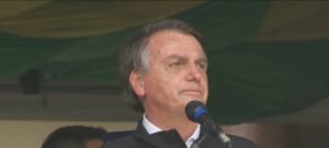 Moraes solicita parecer da PGR sobre novo pedido de prisão domiciliar para Jair Bolsonaro