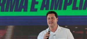 Ratinho Junior pesa ganhos e perdas ao disputar a Presidência com Flávio Bolsonaro na corrida