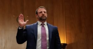 Senado dos EUA confirma Markwayne Mullin para chefiar o Departamento de Segurança Interna