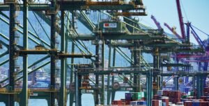 Receita Federal registra queda de 3,2% na arrecadação do imposto de importação em fevereiro, primeiro mês de alta do tributo