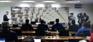 Senado retira sigilo de auditorias do TCU sobre fraudes no Banco Master