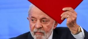 Governo Lula adota 43 medidas para aumentar arrecadação e impõe novo tributo a cada 27 dias