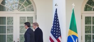 Lula eleva tom contra aproximação entre Trump e Flávio Bolsonaro na corrida de 2026