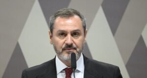 Diretor-geral da PF refuta influência política e critica “ataques covardes” à corporação