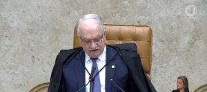 Fachin rebate relatório de comitê dos EUA e reforça que liberdade de expressão é garantida no Brasil