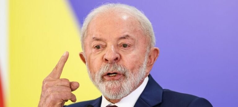 Lula avalia expulsar agentes norte-americanos após delegado da PF ser obrigado a deixar os EUA