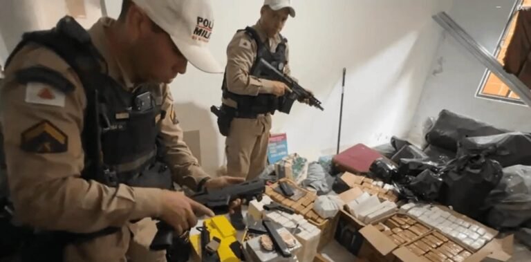 Polícia Militar apreende arsenal e drogas avaliadas em R$ 25 milhões em Belo Horizonte